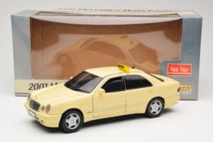 Mercedes E320 W210 Taxi Sun Star 1:18 1160 Metall — Bild 8 von 8