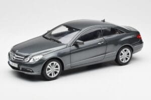 Mercedes E500 C207 Coupe Tenoric Grau Norev 1:18 183540 Metall