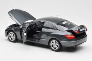 Mercedes E500 C207 Coupe Tenoric Grau Norev 1:18 183540 Metall — Bild 5 von 8