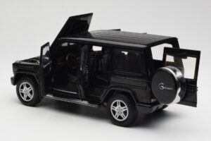 Mercedes G 500 W463 Schwarz Dealer Edition AUTOart 1:18 B66962143 Metall — Bild 5 von 8