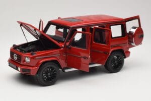 Mercedes G 500 W463 Rot Minichamps 1:18 110037101 Metall — Bild 2 von 8