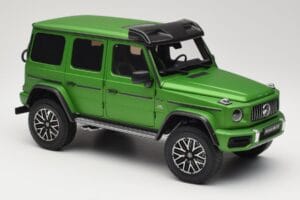 Mercedes G 63 AMG 4x4 Squared Green Hell Magno Almost Real 1:18 820821 Metall — Bild 6 von 8
