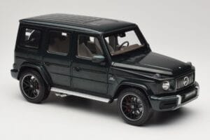 Mercedes G 63 AMG W463 Green Metallic Minichamps 1:18 110037066 Metall — Bild 6 von 8