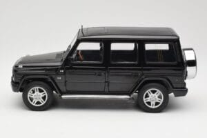 Mercedes G-Class G 500 W463 Smaragd Black Metallic AUTOart 1:18 76101 Metall — Bild 4 von 8