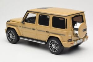 Mercedes G-Class G 500 W463A Solarbeam Yellow Metallic Minichamps 1:18 113037108 Metall — Bild 7 von 8