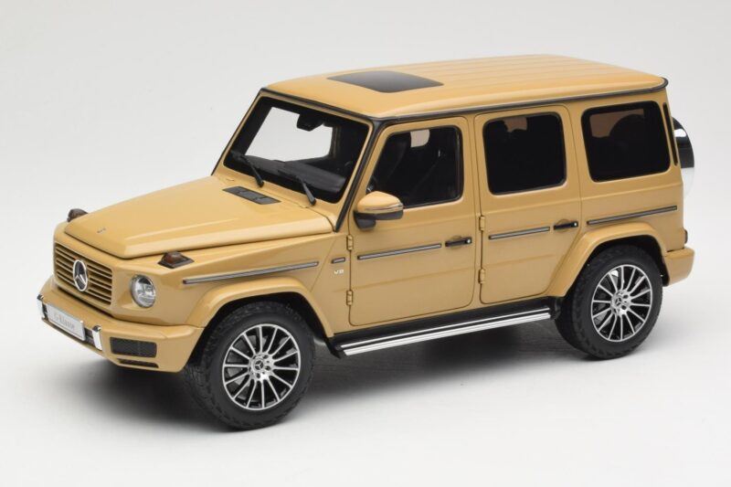 Mercedes G-Class G 500 W463A Solarbeam Yellow Metallic Minichamps 1:18 113037108 Metall