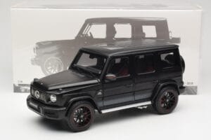 Mercedes G-Class G63 AMG W463A Matt Black Minichamps 1:18 110037064 Metall — Bild 8 von 8