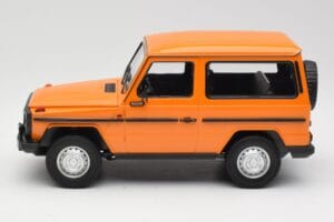 Mercedes G-Class W460 SWB Orange Minichamps 1:18 155038000 Metall — Bild 3 von 6
