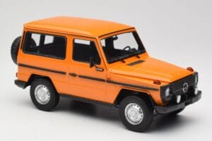Mercedes G-Class W460 SWB Orange Minichamps 1:18 155038000 Metall — Bild 4 von 6