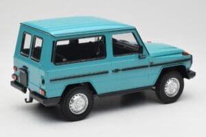 Mercedes G-Class W460 SWB Türkis Minichamps 1:18 155038001 Metall — Bild 2 von 6
