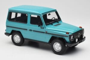 Mercedes G-Class W460 SWB Türkis Minichamps 1:18 155038001 Metall — Bild 4 von 6