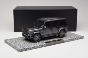 Mercedes G-Class W463 Brabus V12 800 Widestar Grau Minichamps 1:18 107032300 Metall — Bild 6 von 6