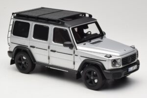 Mercedes G-Class W463 Iridium Silver Norev 1:18 183030 Metall — Bild 6 von 8