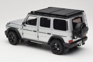 Mercedes G-Class W463 Iridium Silver Norev 1:18 183030 Metall — Bild 7 von 8