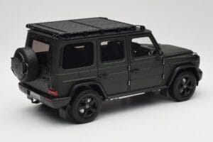 Mercedes G-Class W465 Olivgrün Norev 1:18 B66960662 Metall — Bild 3 von 8