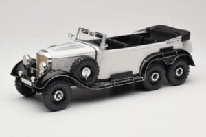 Mercedes G4 W31 Weiß MCG 1:18 MCG18208 Metall
