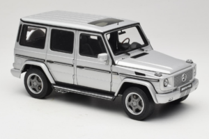 Mercedes G55 AMG W463 Silber AUTOart 1:18 76247 Metall — Bild 6 von 8