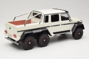 Mercedes AMG G63 6x6 W463 Weiss GT Spirit 1:18 GT100 Resin — Bild 2 von 6