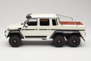 Mercedes AMG G63 6x6 W463 Weiss GT Spirit 1:18 GT100 Resin — Bild 3 von 6