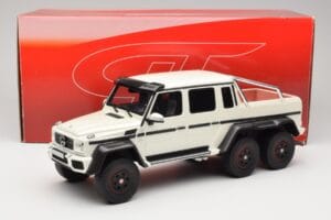Mercedes AMG G63 6x6 W463 Weiss GT Spirit 1:18 GT100 Resin — Bild 6 von 6