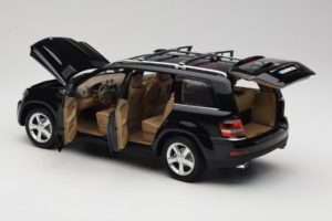 Mercedes GL X164 Obsidian Black Minichamps 1:18 B66962334 Metall — Bild 5 von 8