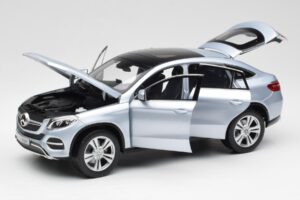 Mercedes GLE Coupe C292 Diamond Silber Norev 1:18 B66960358 Metall — Bild 2 von 8