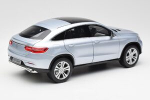 Mercedes GLE Coupe C292 Diamond Silber Norev 1:18 B66960358 Metall — Bild 3 von 8