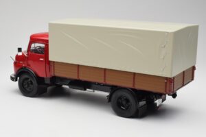 Mercedes L 911 Rot Schuco 1:18 450016400 Metall — Bild 7 von 8
