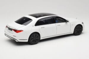 Mercedes Maybach S 680 X223 Diamond White Norev 1:18 B66960666 Metall — Bild 3 von 8