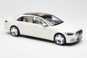 Mercedes Maybach S680 4Matic X223 Diamond Weiß Norev 1:18 183918 Metall — Bild 6 von 8