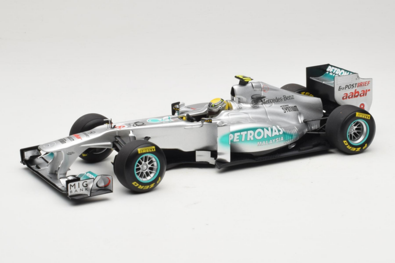 Mercedes MGP W02 #8 N. Rosberg Mercedes GP 2011 Minichamps 1:18 110110008 Metall