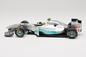 Mercedes MGP W02 #8 N. Rosberg Mercedes GP Showcar 2011 Minichamps 1:18 110110078 Metall — Bild 3 von 7