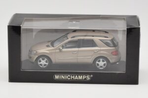 Mercedes ML W164 Kupfer Metallic Minichamps 1:43 ML002 Metall — Bild 4 von 4