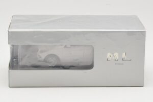 Mercedes ML W166 Calcit White Minichamps 1:43 B66960062 Metall — Bild 4 von 4