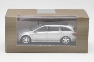 Mercedes R-Class W251 Iridium Silver Minichamps 1:43 B66962214 Metall — Bild 4 von 4