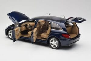 Mercedes R-Class W251 Tanzanit Blau Minichamps 1:18 150034600 Metall — Bild 5 von 8