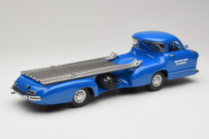 Mercedes Renntransporter Blaues Wunder iScale 1:18 118000000006-P1 Metall — Bild 2 von 6