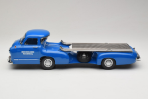Mercedes Renntransporter Blaues Wunder iScale 1:18 118000000006-P1 Metall — Bild 3 von 6