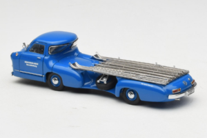 Mercedes Renntransporter Blue Wonder CMC 1:43 M-036K Metall — Bild 7 von 8