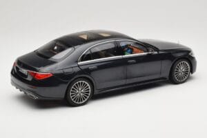 Mercedes S-Class W223 AMG Line Anthracite Blue Norev 1:18 183800 Metall — Bild 3 von 8