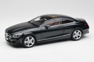 Mercedes S-Class Coupe C217 Smaragd Grün Metallic Norev 1:18 B66961244 Metall