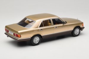 Mercedes S-Class W126 Metallic Beige MCG 1:18 MCG18548 Metall — Bild 2 von 6