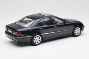 Mercedes S-Class W220 Blau Maisto 1:18 56051 Metall — Bild 3 von 8