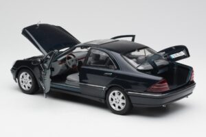 Mercedes S-Class W220 Blau Maisto 1:18 56051 Metall — Bild 5 von 8