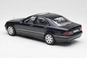 Mercedes S-Class W220 Blau Maisto 1:18 56051 Metall — Bild 7 von 8