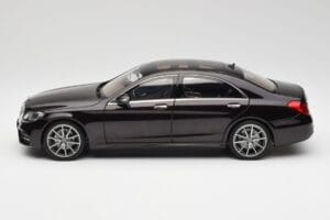 Mercedes S-Class W222 AMG Line Ruby Schwarz Metallic Norev 1:18 183483 Metall — Bild 4 von 8