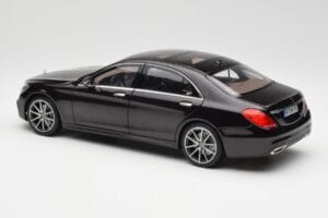 Mercedes S-Class W222 AMG Line Ruby Schwarz Metallic Norev 1:18 183483 Metall — Bild 7 von 8