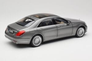 Mercedes S-Class W222 Grey Metallic Norev 1:18 183481 Metall — Bild 3 von 8