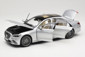 Mercedes S-Class W223 AMG Line Brilliant Silver Norev 1:18 183805 Metall — Bild 2 von 8