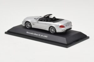 Mercedes SL 65 AMG R230 Silber Minichamps 1:43 B66960601 Metall — Bild 3 von 4